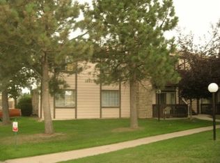 1897 S Pitkin St UNIT B, Aurora, CO 80017