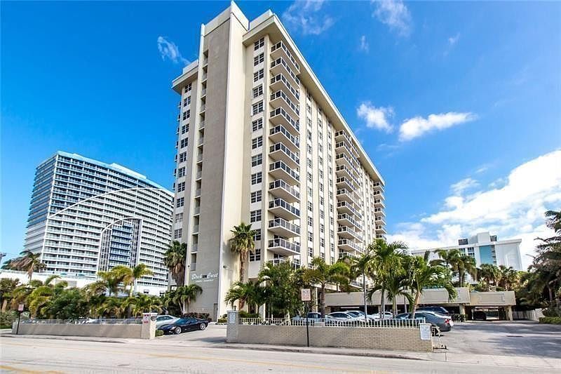 1st image of 336 N Birch Road #3E