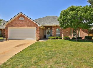 2210 Old Ironsides Rd, Abilene, TX 79601