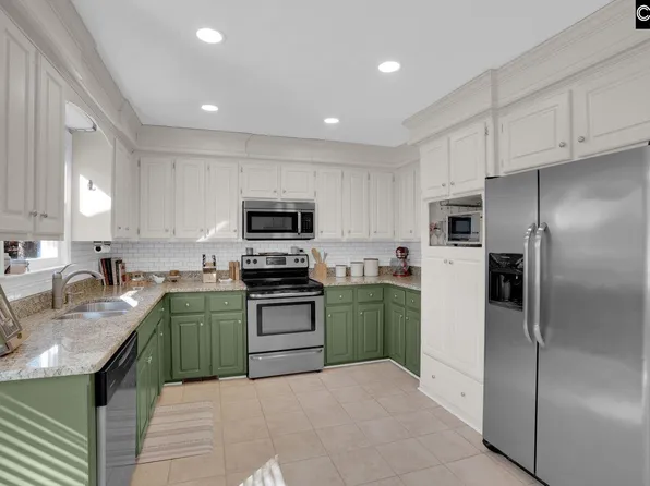 342 Saddlebrooke Ct, Lexington, SC 29072