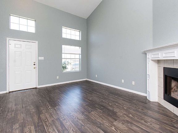 4th image of 3808 Sunflower Dr