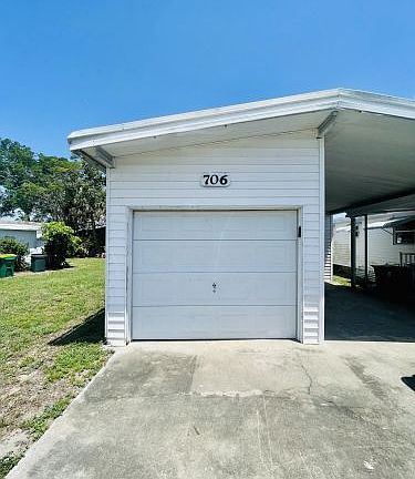 2nd image of 706 Barefoot Blvd