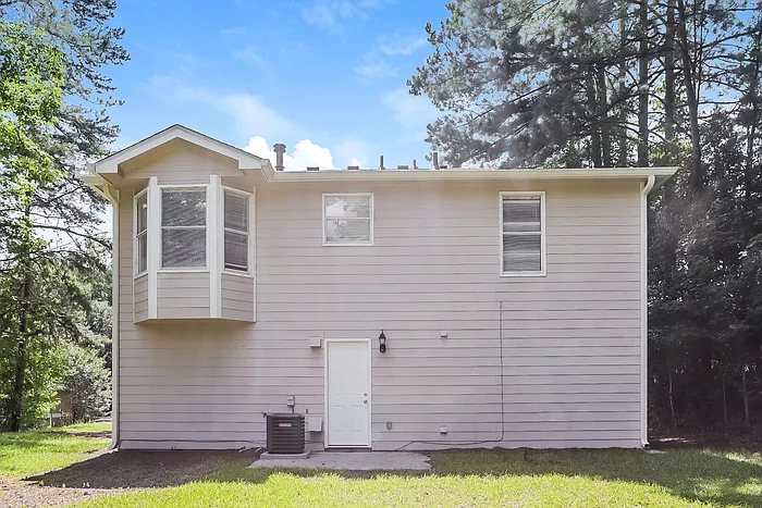 1504 Chelsea Downs Dr NE — Photo 16