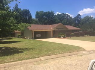109 Holly St, Homer, LA 71040