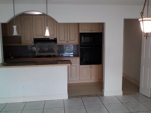 2nd image of 4210 NW 79th Ave APT 1H