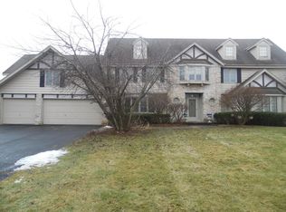 1215 W Manor Ln, River Hills, WI 53217