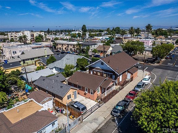 4th image of 4255 Menlo Ave