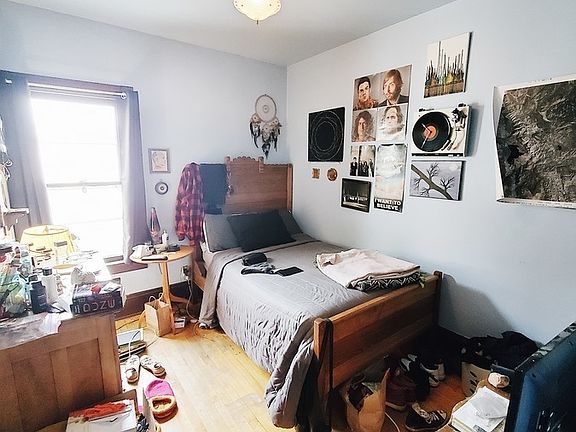 4th image of 2935 N Booth St #2939