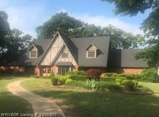 3 Free Ferry Cir, Fort Smith, AR 72903