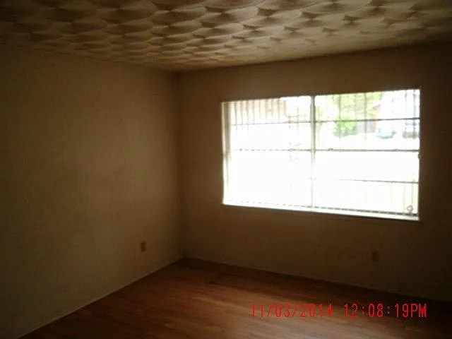 213 Caraway Dr — Photo 3