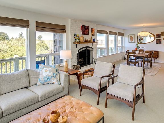 3rd image of 641 Ocean Shores Boulevard SW