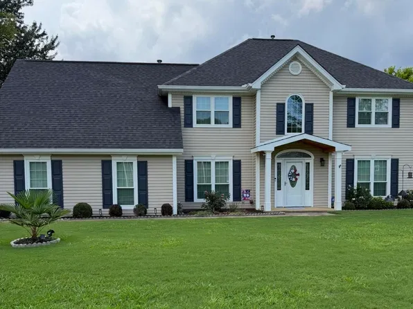 1423 Innisbrook Dr, Hixson, TN 37343