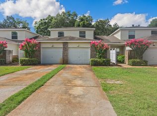 518 Park View Rd NW #C, Fort Walton Beach, FL 32547