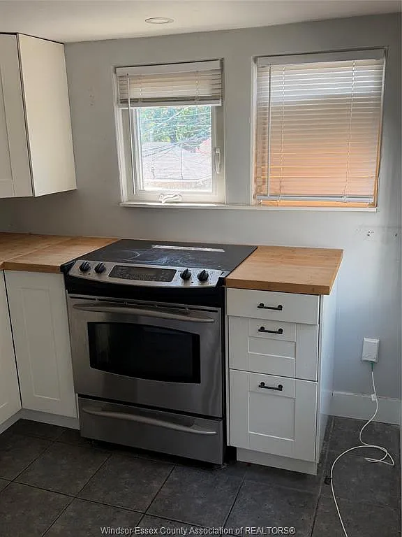 2 bed, $1,470 — Photo 3