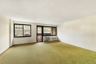 333 Pearl Street, #5L