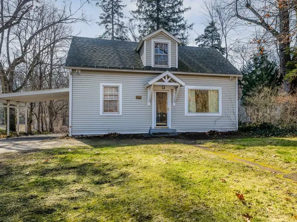 2878 W Glenlord Rd, Stevensville, MI 49127