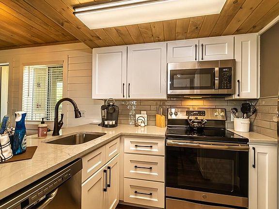 5th image of 3710 Weber Rd #202-E