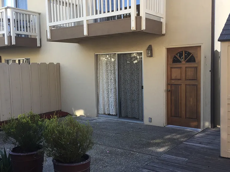 205 Dunecrest Ave #4 — Photo 12