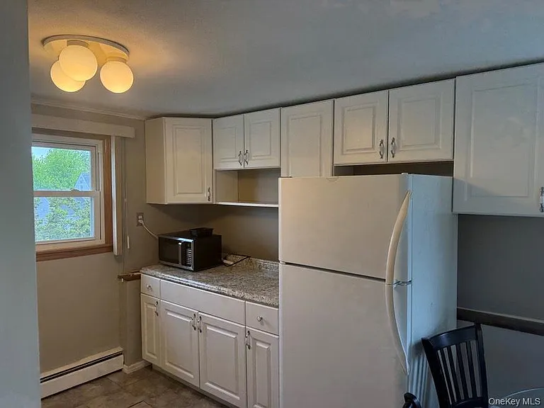 175 Wickfield Ln — Photo 4