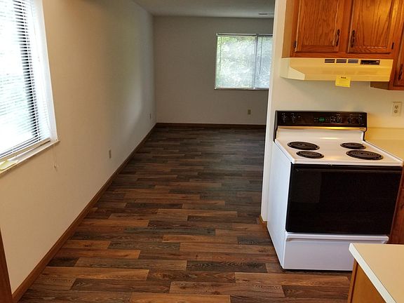 5th image of 109 N 74th St APT 11