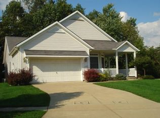 10440 E Ravine View Ct, North Royalton, OH 44133