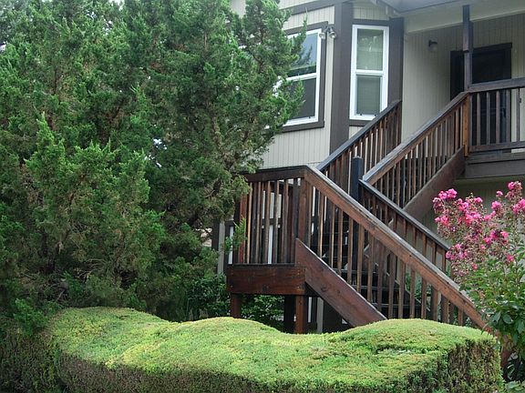 2nd image of 2234 Calaveras Ave