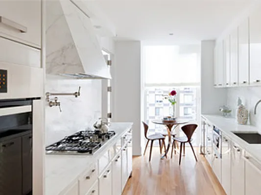 Sold by Corcoran | media 6