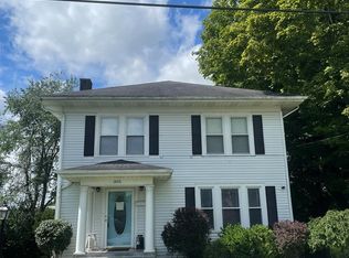 305 Highland Ave, Oak Hill, WV