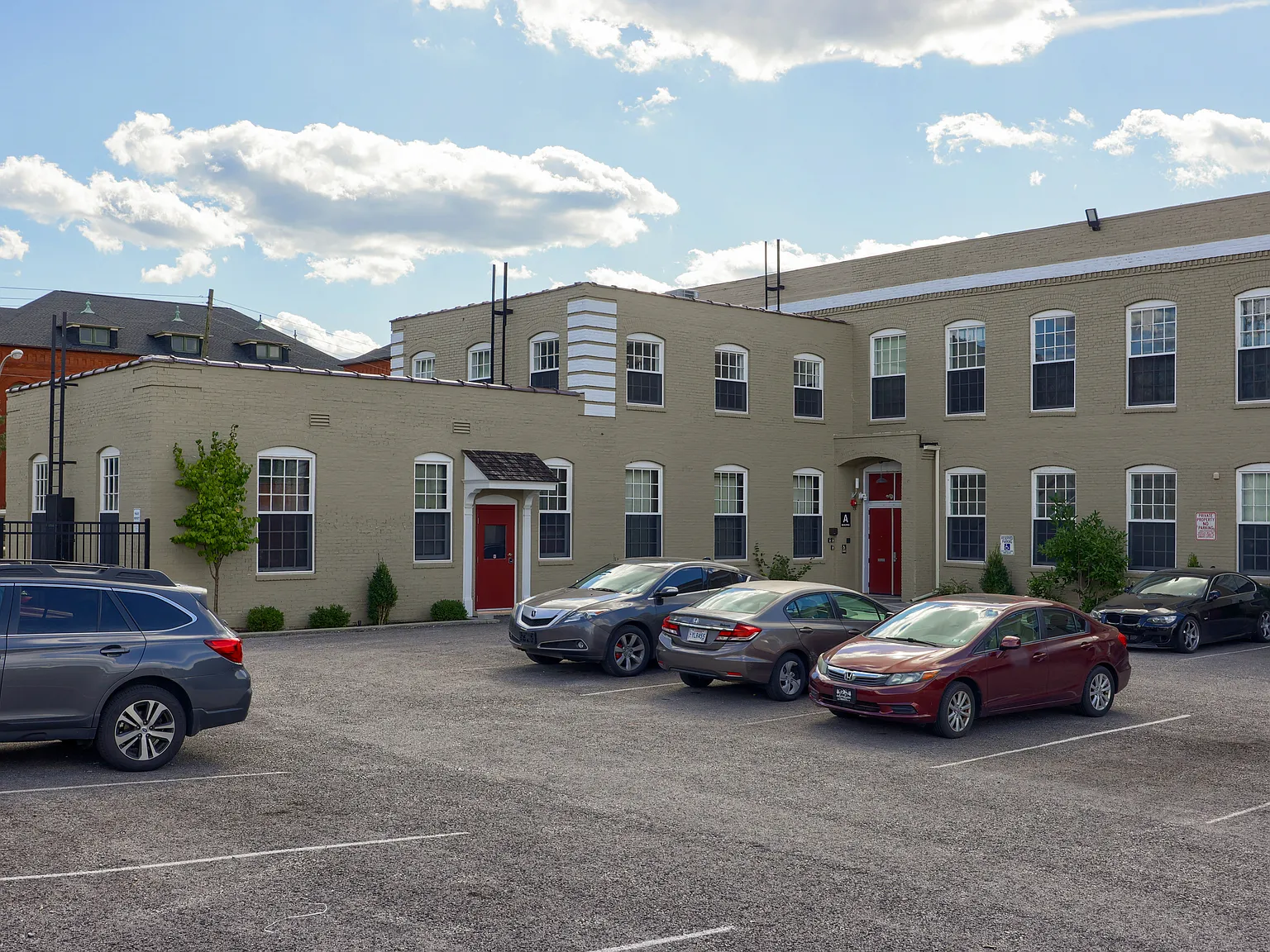 Riverside Lofts — Photo 2