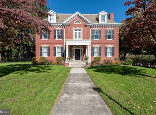 49 E Springettsbury Ave, York, PA 17403
