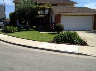 9442 Pier Dr, Huntington Beach, CA 92646