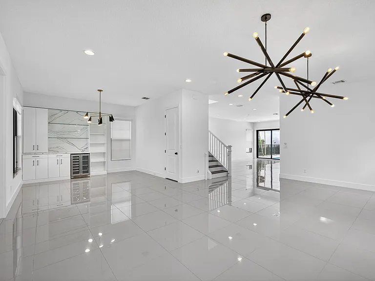 4025 Faraday Way — Photo 6