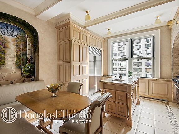 4th image of 925 Park Ave #9/10A