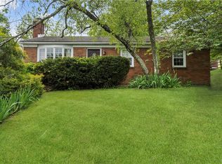 120 Christmas Ave, Bath, PA 18014