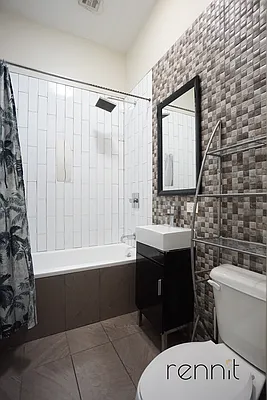 Rented by Rennit Inc. | media 9