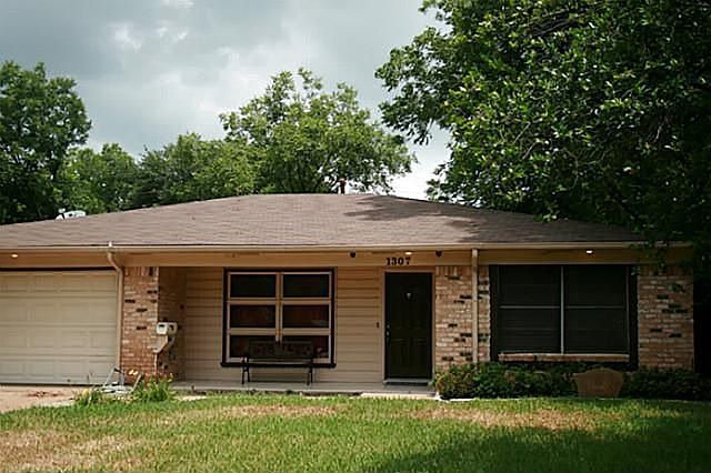 1st image of 1307 Boyd Dr