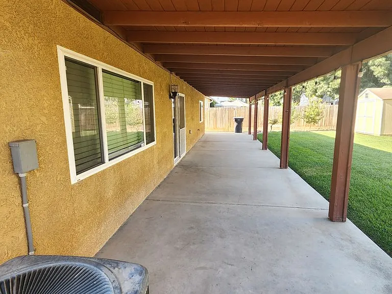 2884 Sauvignon St — Photo 15