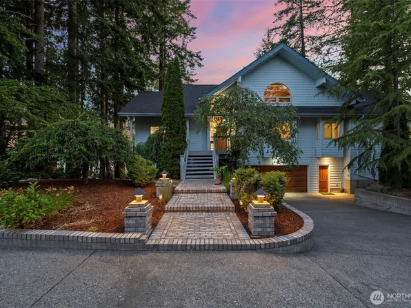 2516 214th Avenue E, Lake Tapps, WA 98391