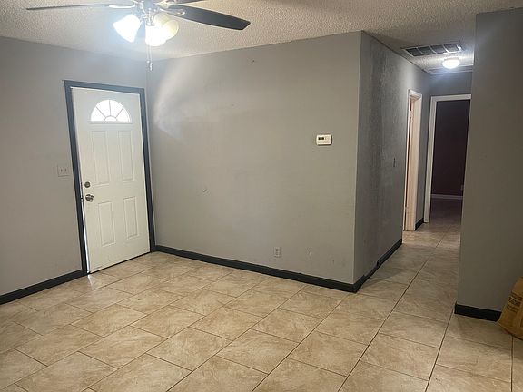 3rd image of 7631 Glen Falls Dr
