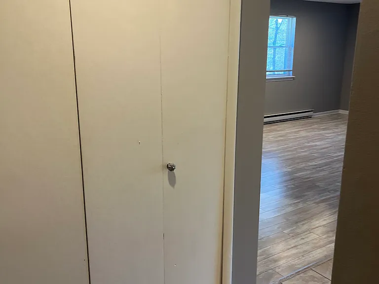 1095 Old Colony Rd #12A — Photo 8