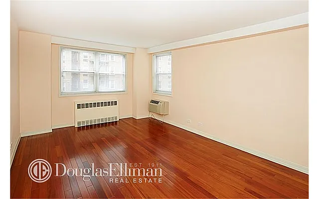 Sold by Douglas Elliman | media 16