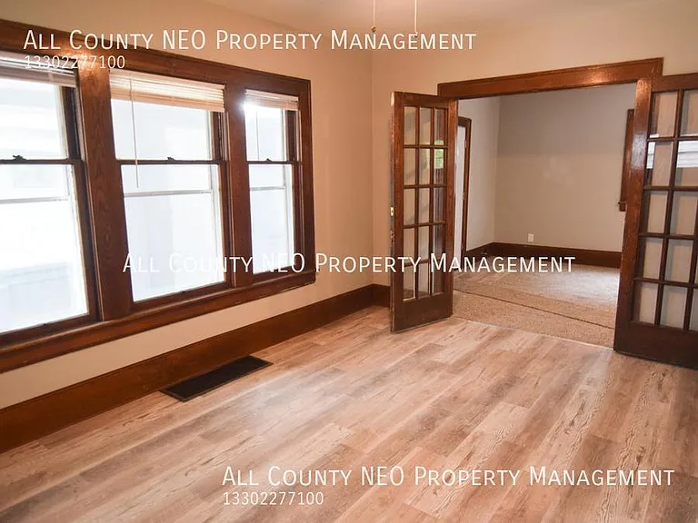 73 Belvidere Way — Photo 11