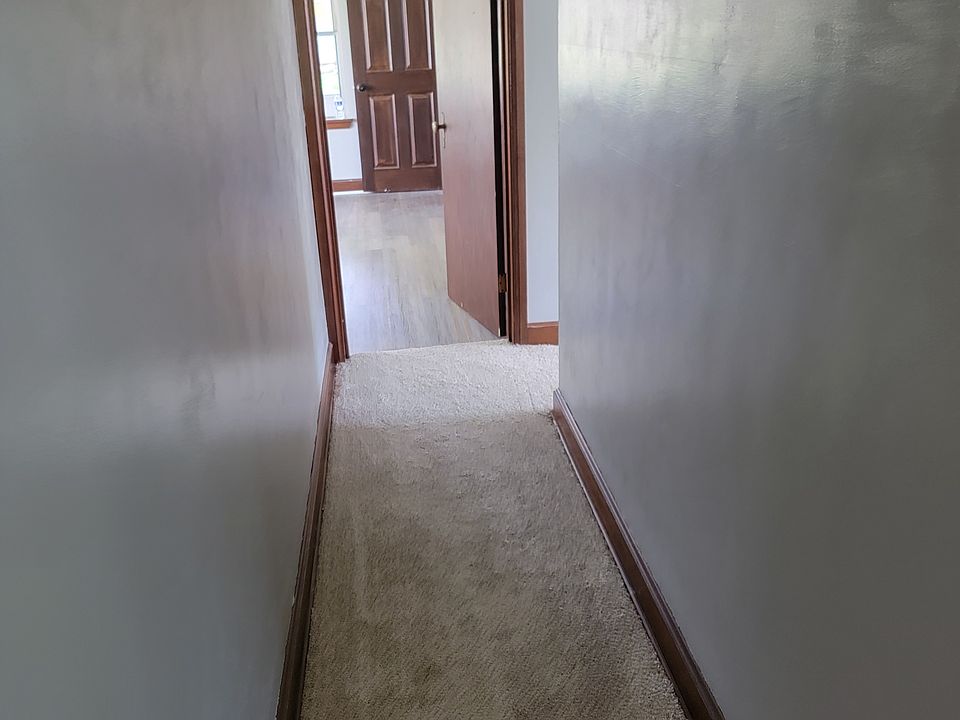 Hallway to bedroom