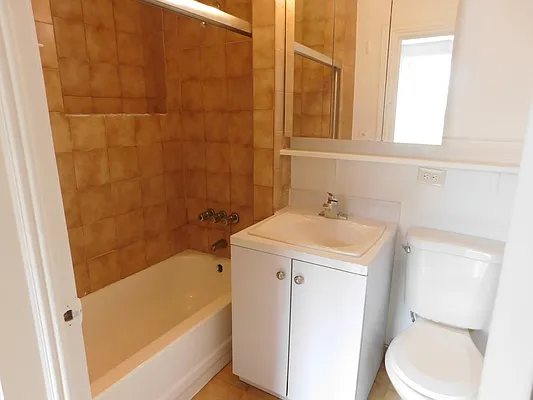 Rented by Sean Mashihi, LREB | media 20