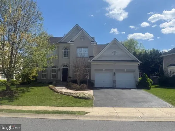 11007 Country Club Rd, New Market, MD 21774