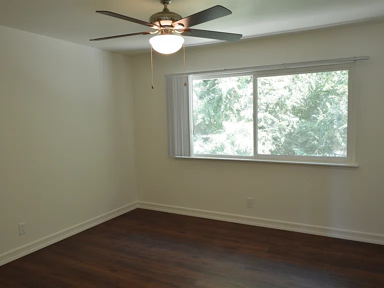 159 S Sunol Dr #7 — Photo 30