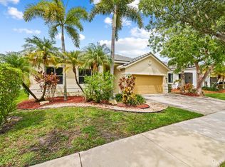 828 Vanda Ter, Weston, FL 33327