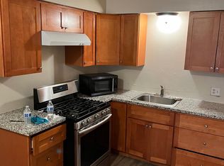 824 Clementa Way APT B, Modesto, CA 95351