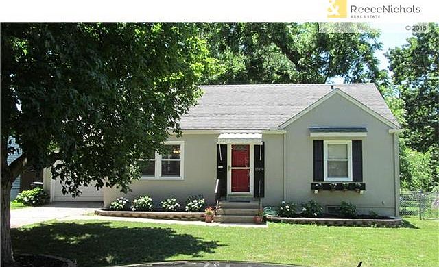 CHARMING BUNGALOW