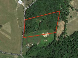 1560 Milam Clark Rd, Summer Shade, KY 42166